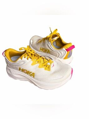 HOKA Women's Gaviota 6 sneakers maximum cushion Birch Yellow Gold Pink sz 9.5